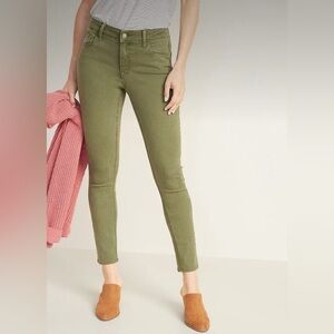 Old Navy Mid Rise Color Pop Rockstar Skinny Jeans Size 27